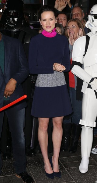 daisyridleycaststarwarsforceawakenscjehqgsomp3l