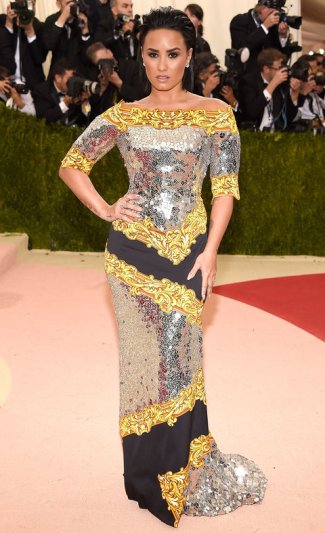 020516-demilovato-metgala-1