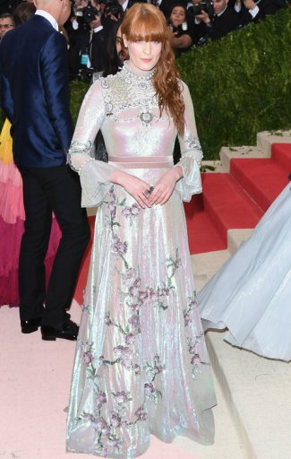 020516-florencewelch-metgala-1