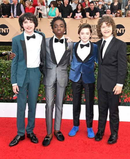 stranger-things-cast-2017-sag-awards