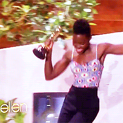 lupita-nyongo-dancing-ellen-oscar